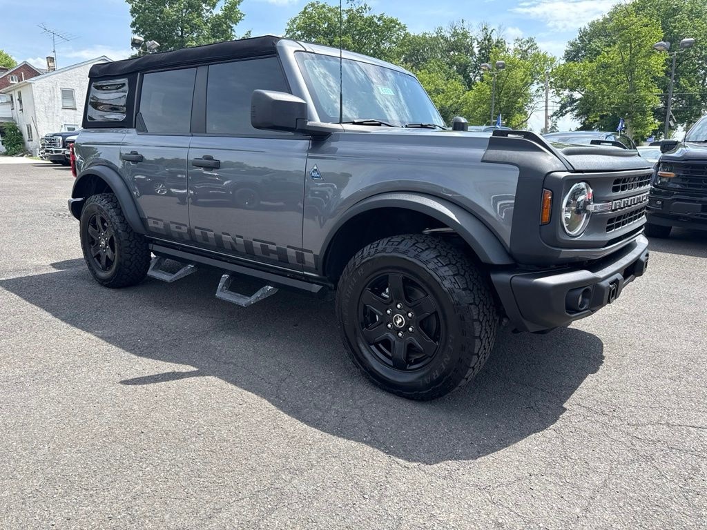 Used 2023 Ford Bronco Black Diamond SUV