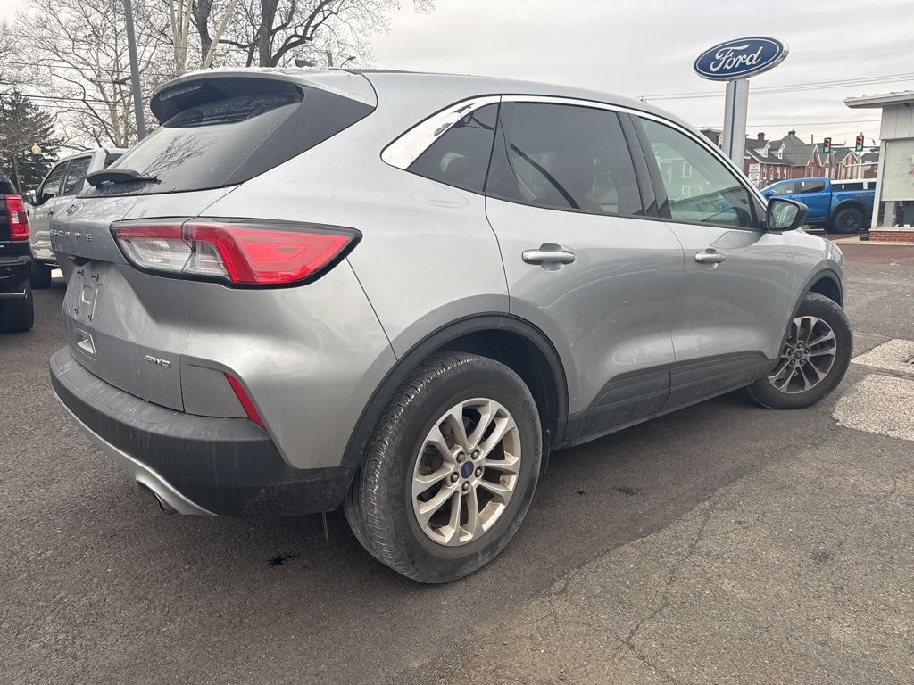 Used 2022 Ford Escape SE SUV