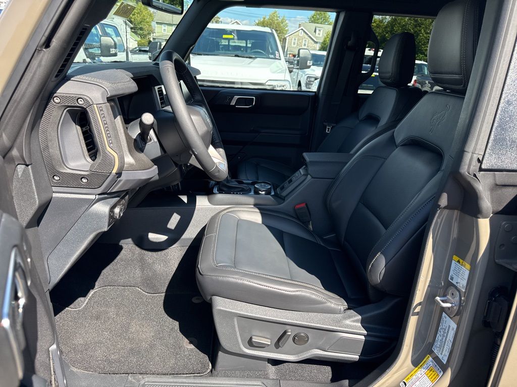 2025 Ford Bronco 4-Door Badlands - Photo 6