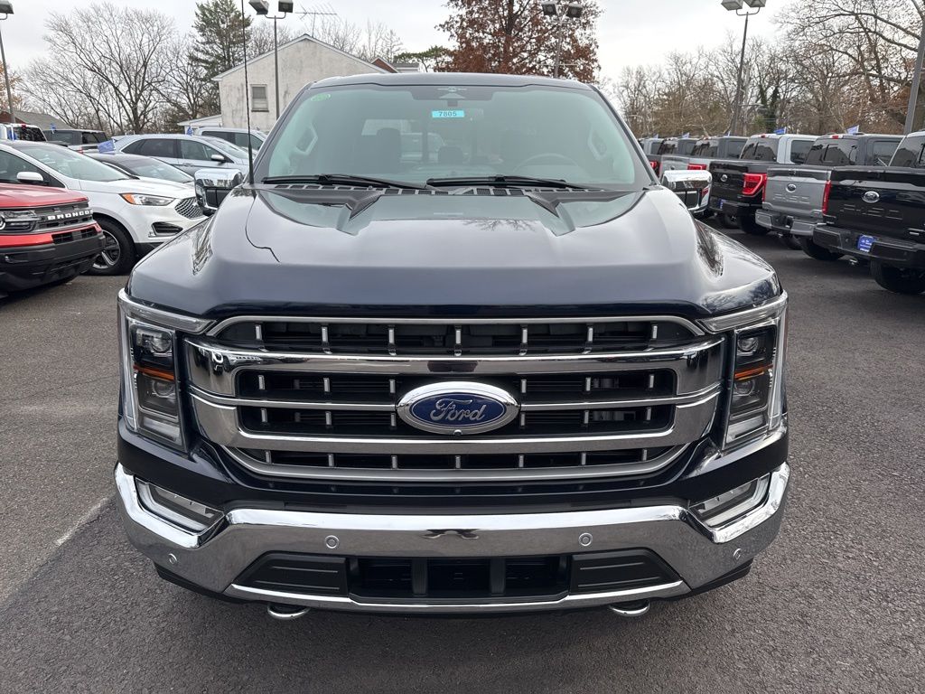 2023 Ford F-150 Lariat photo 2