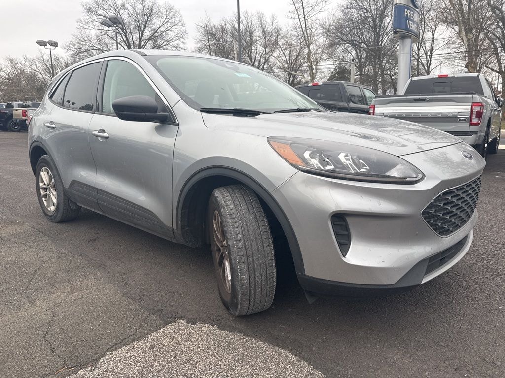 Used 2022 Ford Escape SE SUV