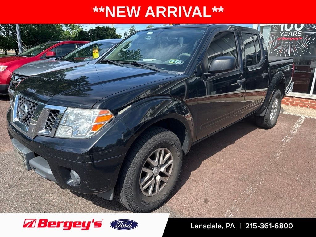 Used 2014 Nissan Frontier SV Truck Crew Cab