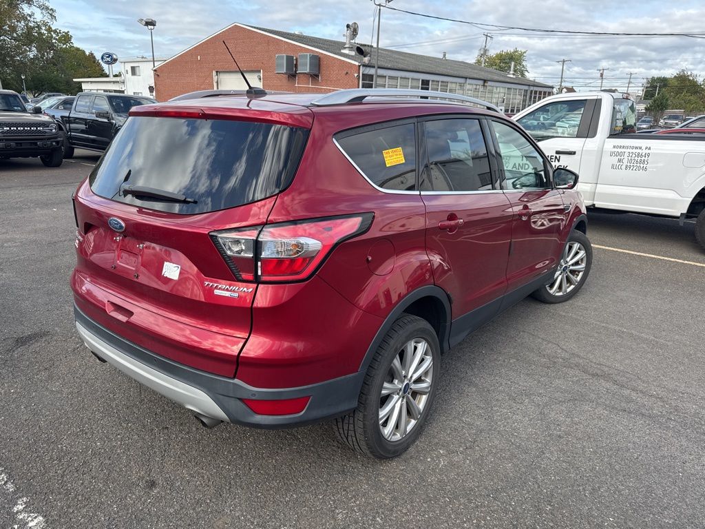 2017 Ford Escape Titanium photo 4