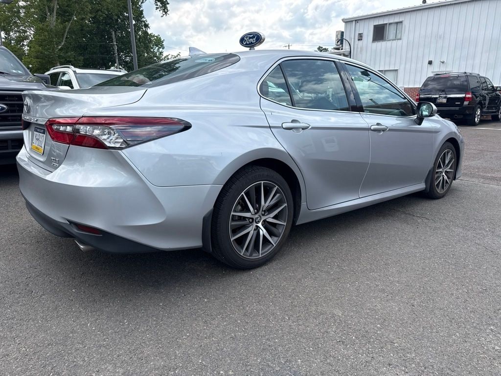 Used 2022 Toyota Camry XLE Sedan