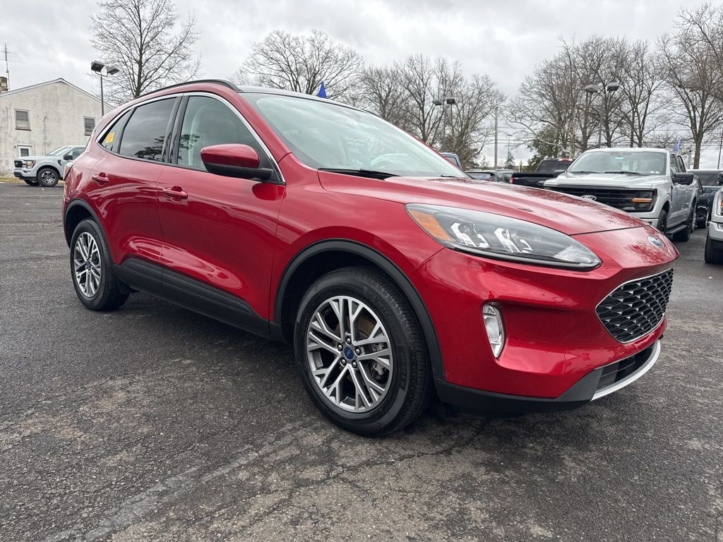 Certified 2022 Ford Escape SEL AWD with Moonroof and Navigation SUV