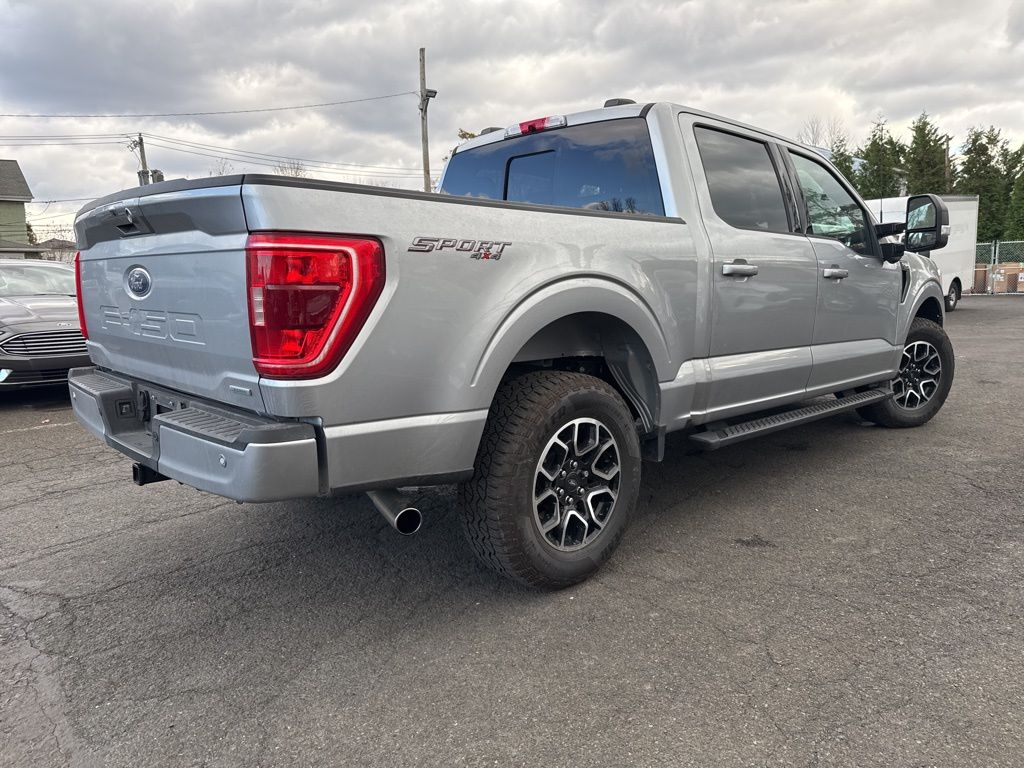 2023 Ford F-150 XLT photo 4
