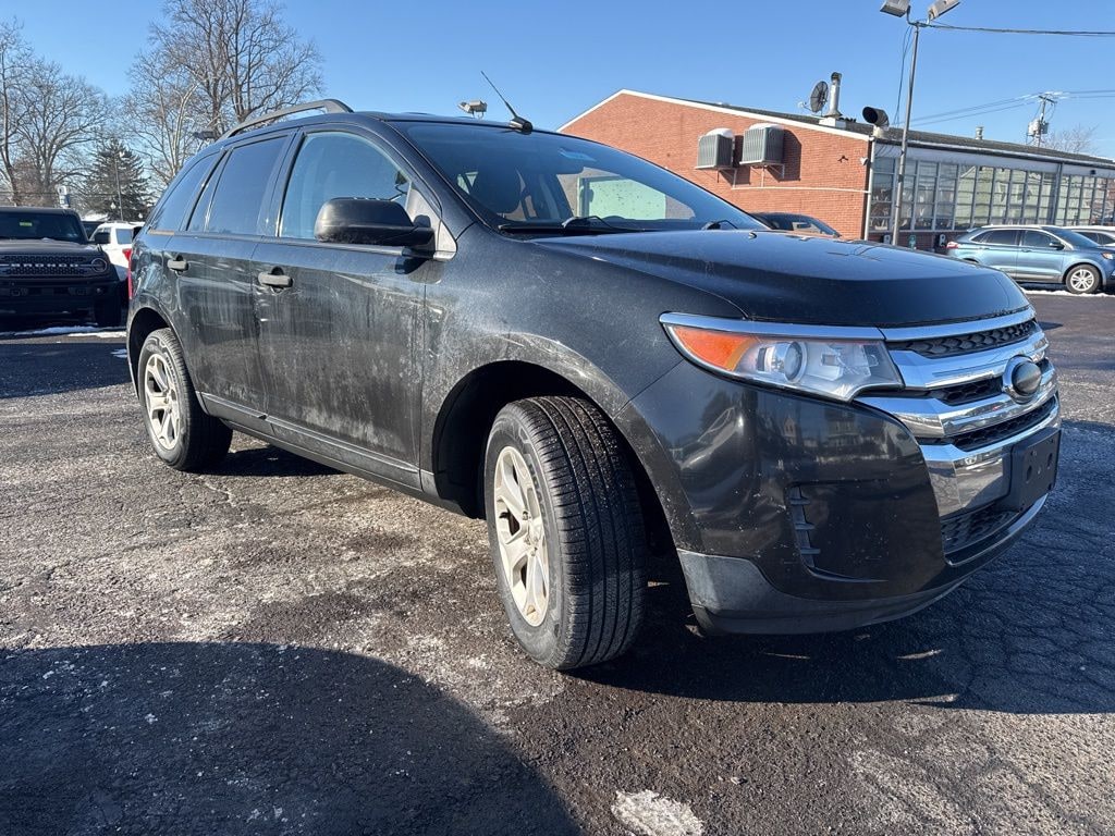 Used 2013 Ford Edge SE SUV