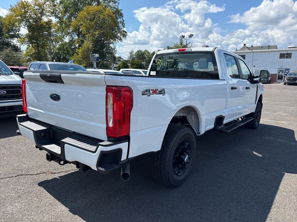 2026 Ford F-250 XL photo 3