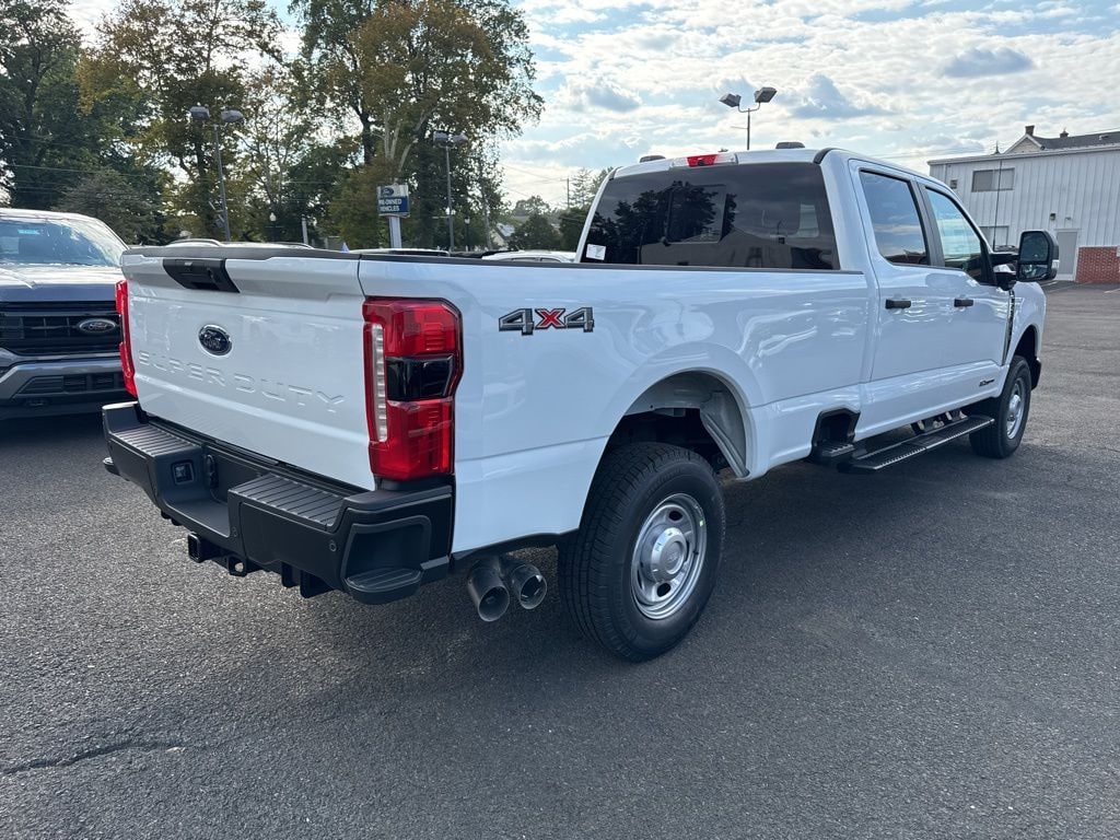 New 2026 Ford F-250 XL Diesel Truck Crew Cab