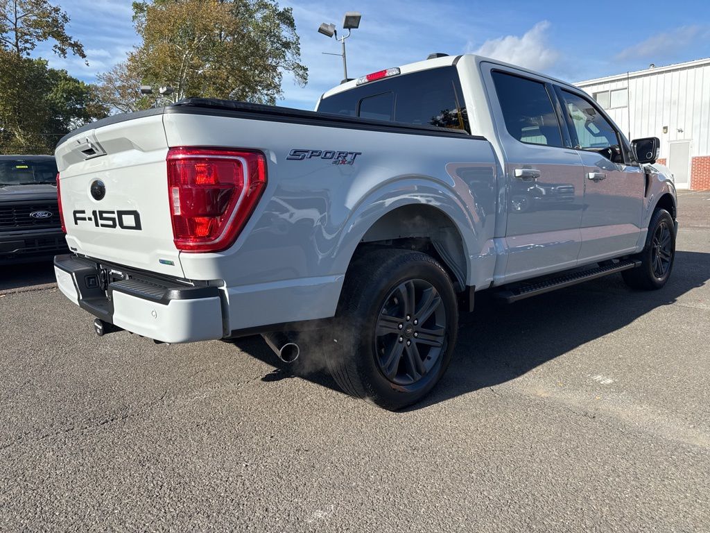2023 Ford F-150 XLT photo 4