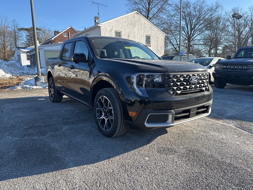 2026 Ford Maverick Lariat - Photo 2