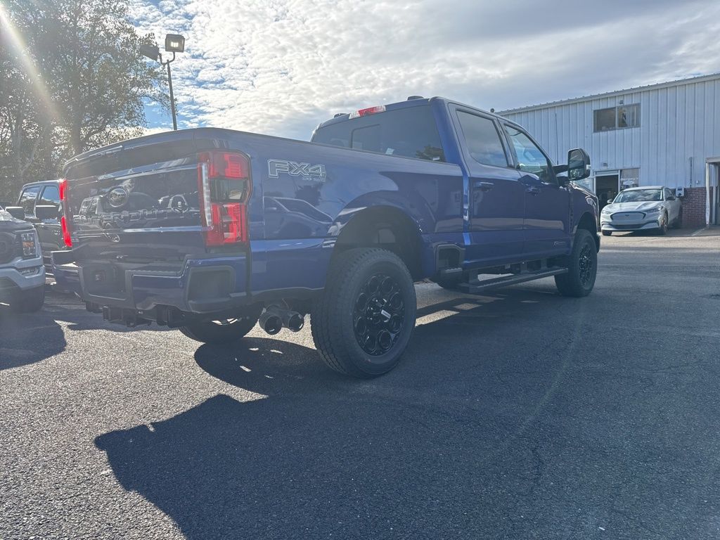 2026 Ford F-250 XLT photo 3