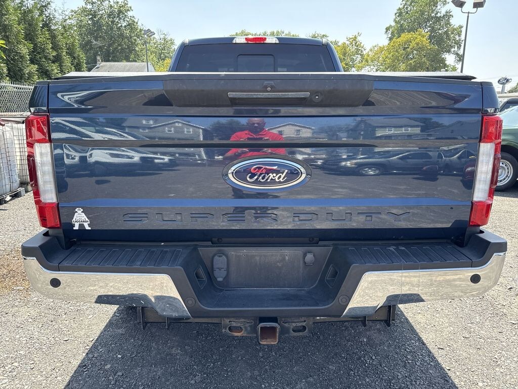 Certified 2018 Ford F-350SD Lariat -6.7 Diesel, Ultimate Pack, FX4, Truck Crew Cab