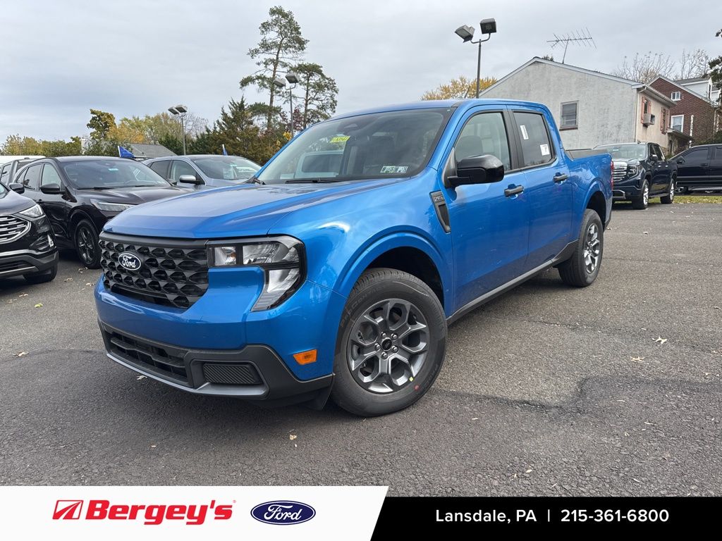 2025 Ford Maverick XLT's photo