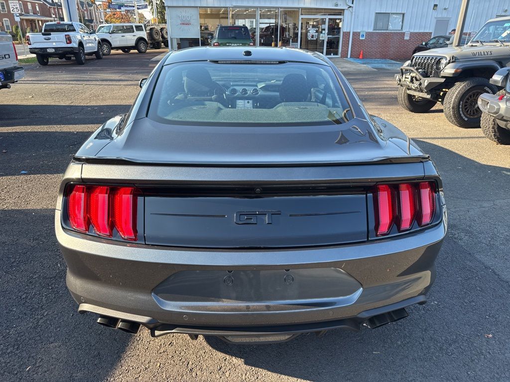 2019 Ford Mustang GT photo 4