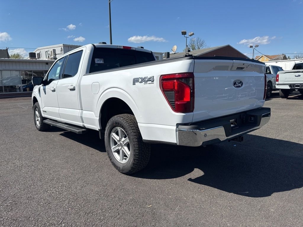 New 2026 Ford F-150 XLT Hybrid Truck SuperCrew Cab