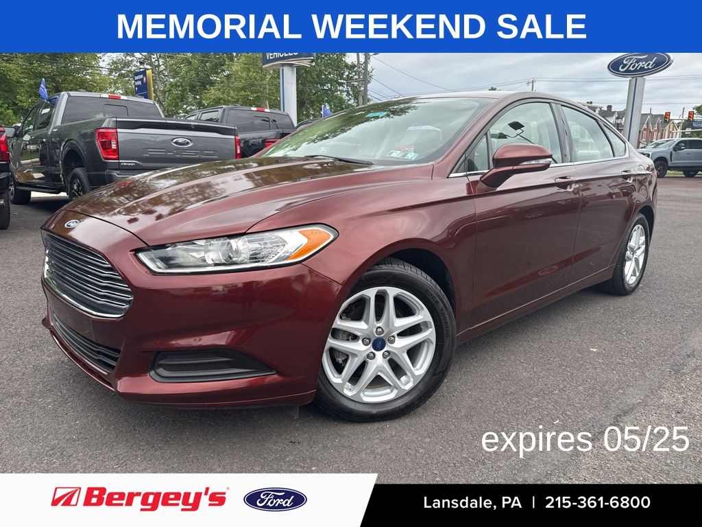 2015 Ford Fusion SE FWD's photo