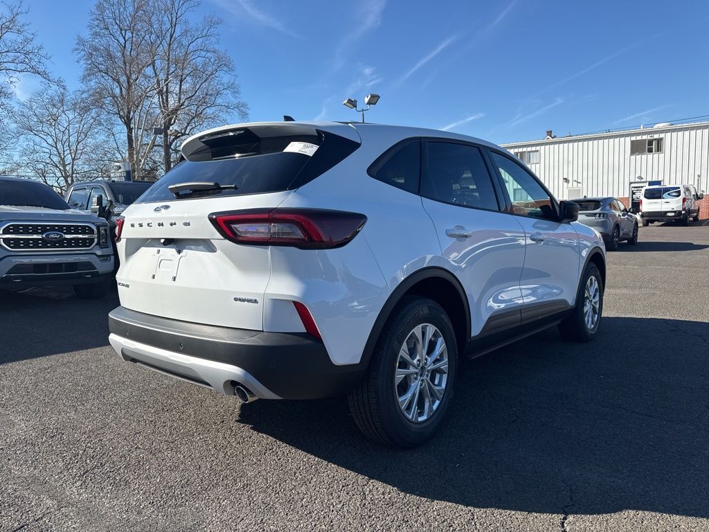 2026 Ford Escape Active photo 2