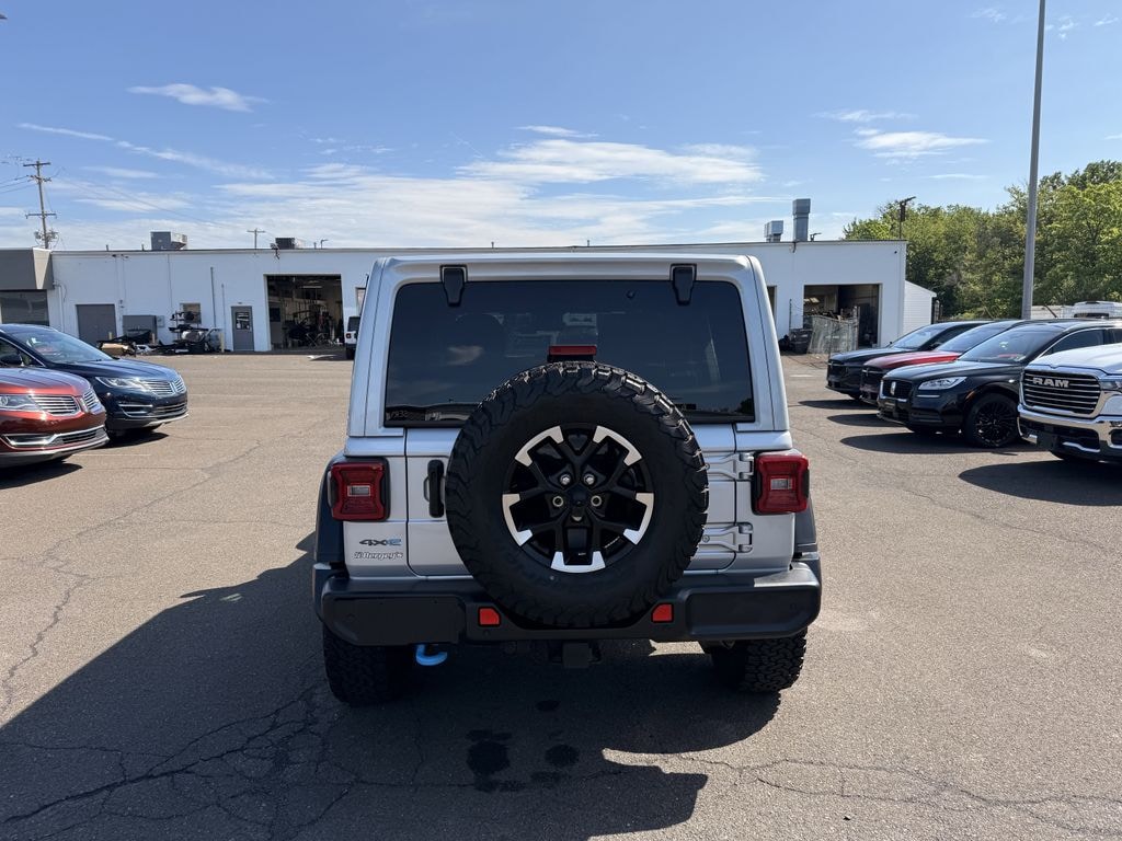 Used 2024 Jeep Wrangler Unlimited 4xe 2.0L 4WD Rubicon Sky Top w/ Convenience & Technology Pkg SUV