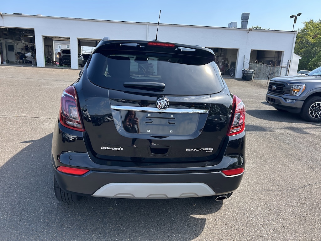 Used 2019 Buick Encore 1.4T AWD Sport Touring w/ Sunroof & Navigation SUV