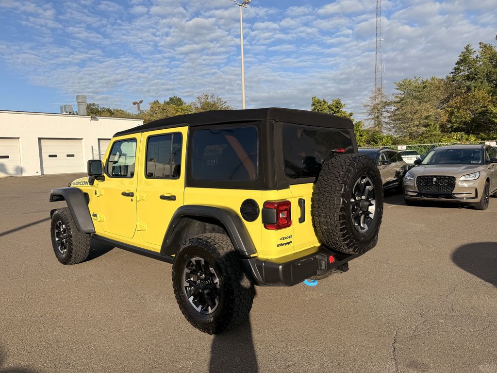 2024 Jeep Wrangler Unlimited 4xe Rubicon W photo 2