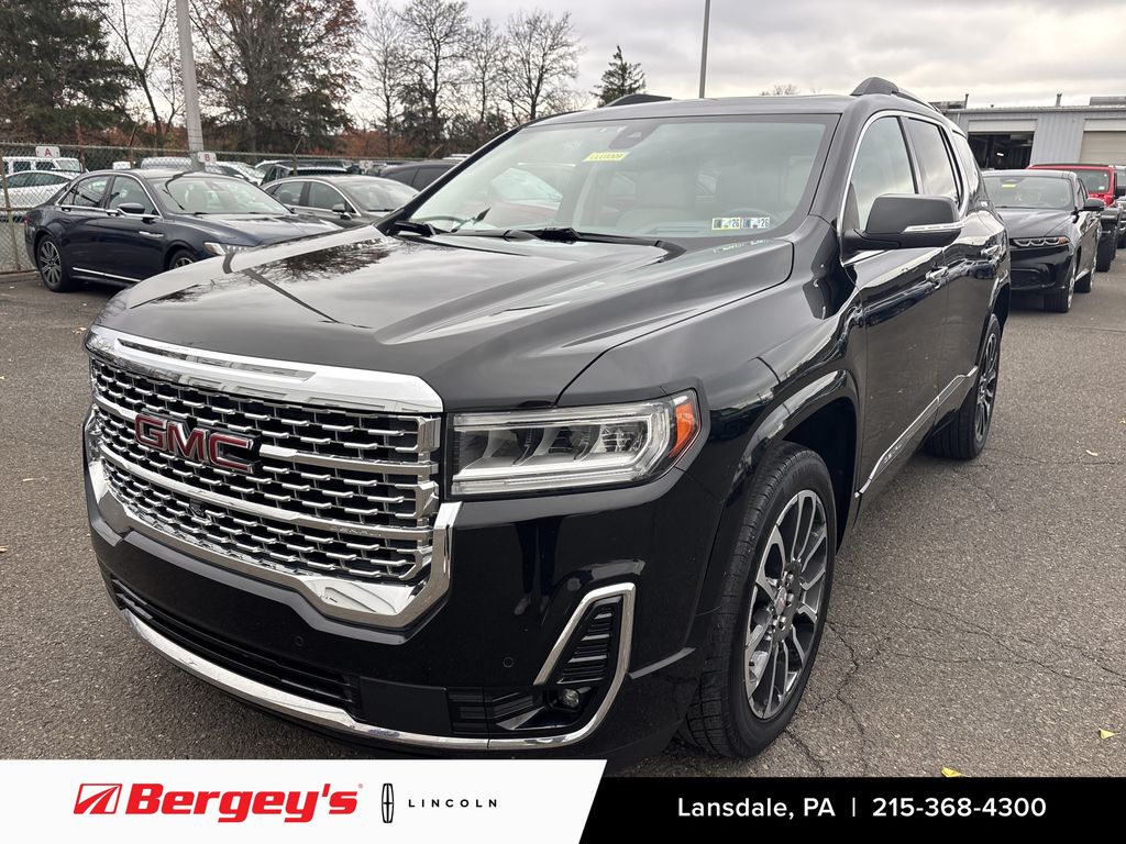 2020 GMC Acadia Denali's photo