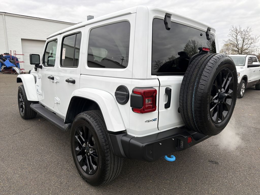 2024 Jeep Wrangler Unlimited 4xe Sahara W photo 3