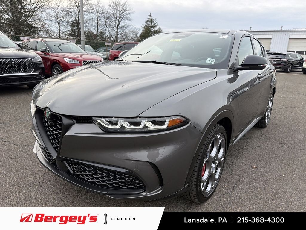 Used 2024 Alfa Romeo Tonale 1.3T EAWD Tonale w/ Advanced Active Assist Pkg SUV