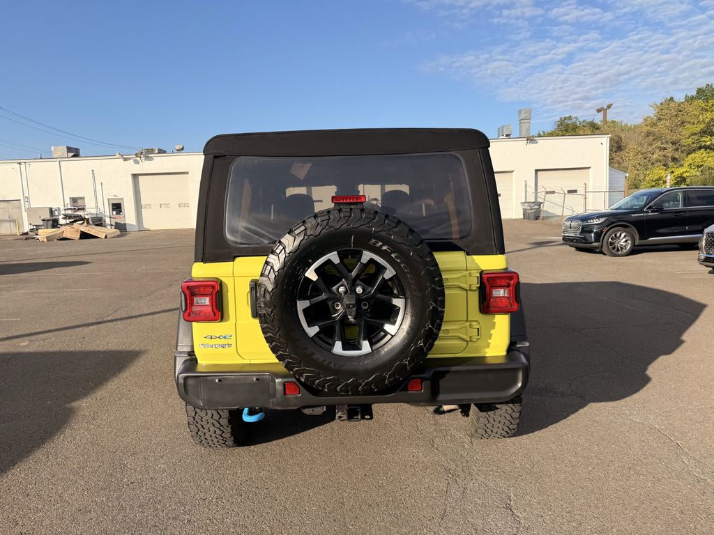 2024 Jeep Wrangler Unlimited 4xe Rubicon W photo 3
