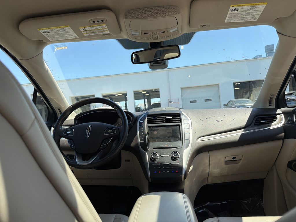 2017 Lincoln MKC 2.0T AWD Reserve w/ Technology Pkg SUV | Sapphire