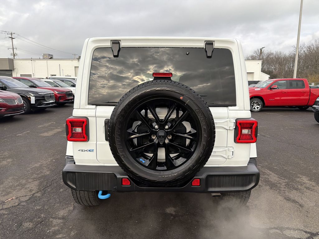 2023 Jeep Wrangler Unlimited 4xe Sahara photo 4