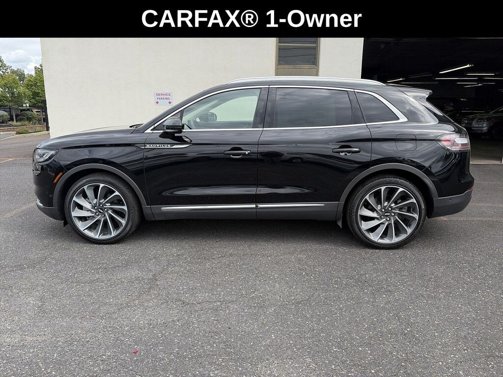 Certified 2023 Lincoln Nautilus 2.0T AWD Reserve w/ 22-Way Front Seats & Panoramic Vista Roof SUV