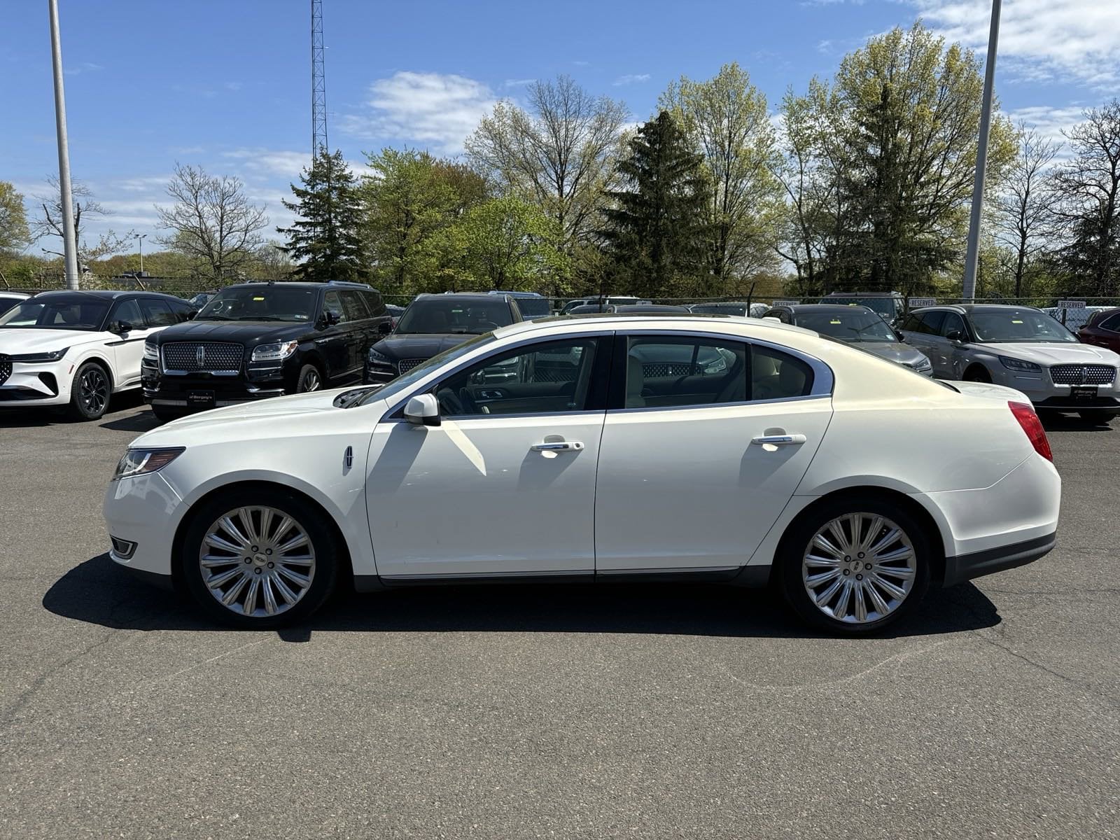 Used 2013 Lincoln MKS Base with VIN 1LNHL9EK3DG617412 for sale in Lansdale, PA