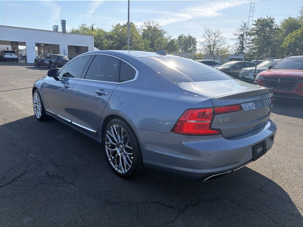Used 2017 Volvo S90 2.0TS AWD Inscription w/ Vision, Climate & Convenience Pkg Sedan
