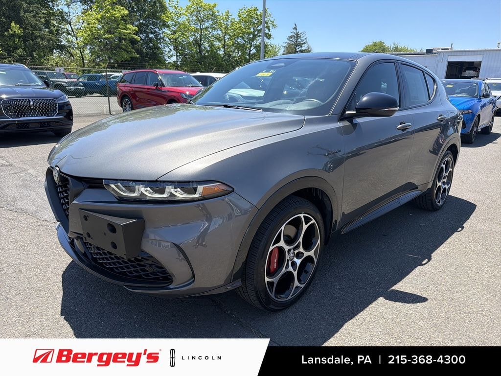 Used 2024 Alfa Romeo Tonale Veloce SUV