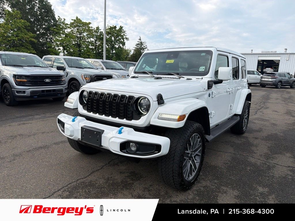 Used 2024 Jeep Wrangler Unlimited 4xe 2.0L 4WD High Altitude Skytop w/ Navigation SUV