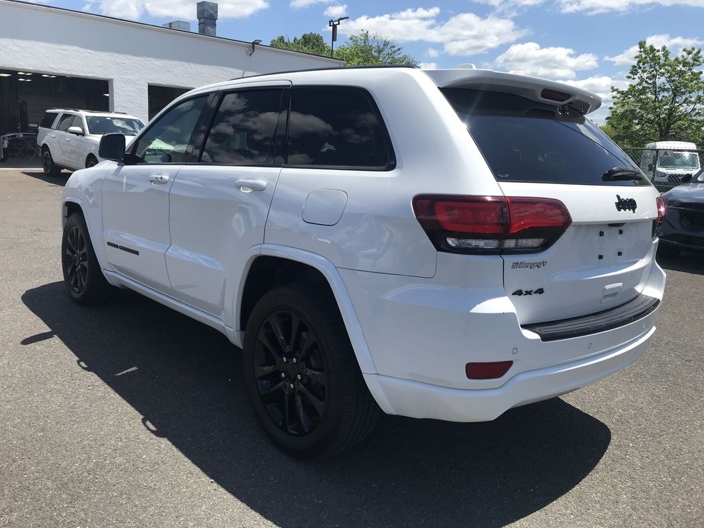 Used 2018 Jeep Grand Cherokee 3.6L 4WD Altitude w/ Altitude IV Pkg SUV