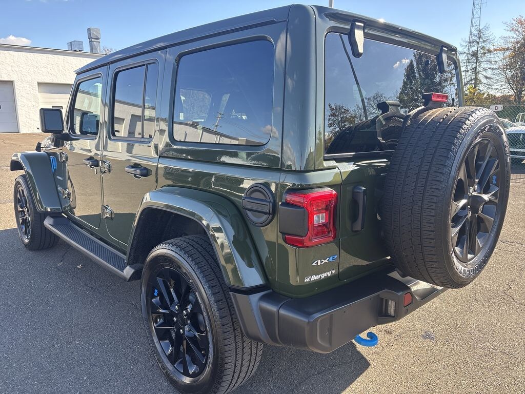 Used 2022 Jeep Wrangler Unlimited 4xe Sahara SUV