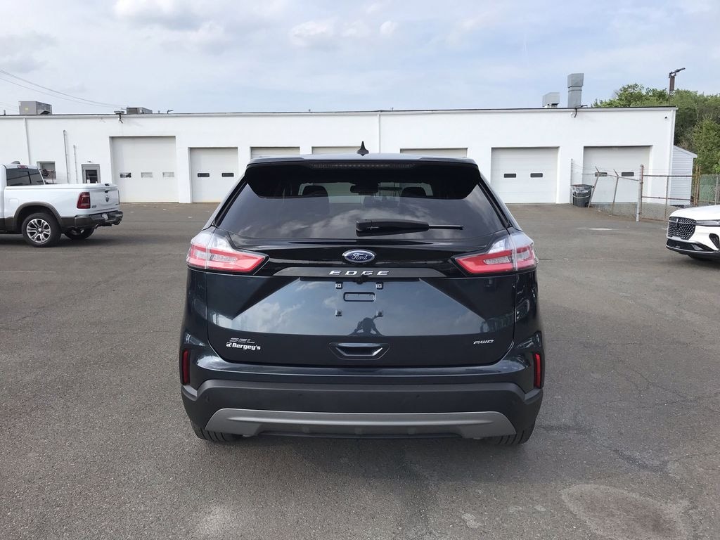 Used 2024 Ford Edge SEL SUV