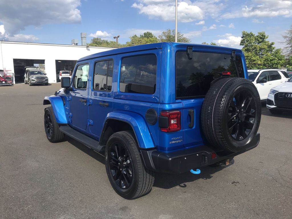 2022 Jeep Wrangler Unlimited 4xe Sahara photo 3