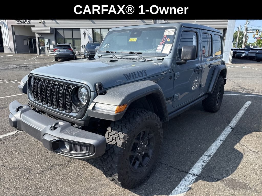Used 2025 Jeep Wrangler Unlimited 3.6L 4WD Willys Skytop w/ Convenience & Active Safety Pkg SUV