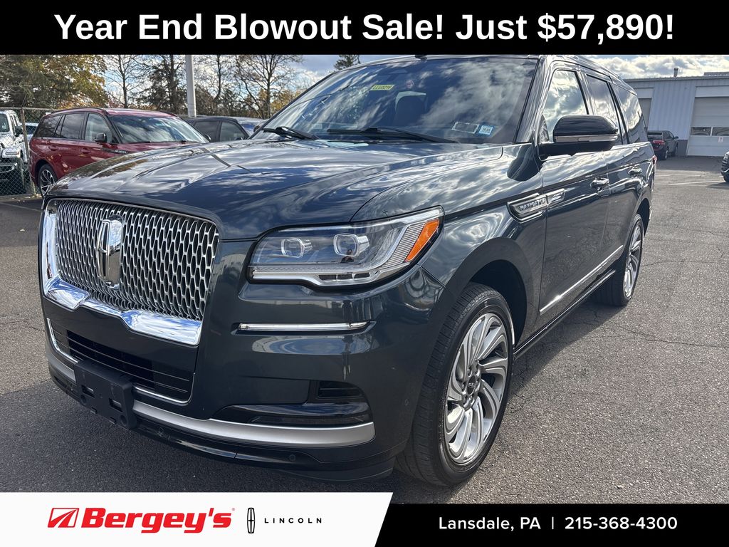 2022 Lincoln Navigator Reserve's photo