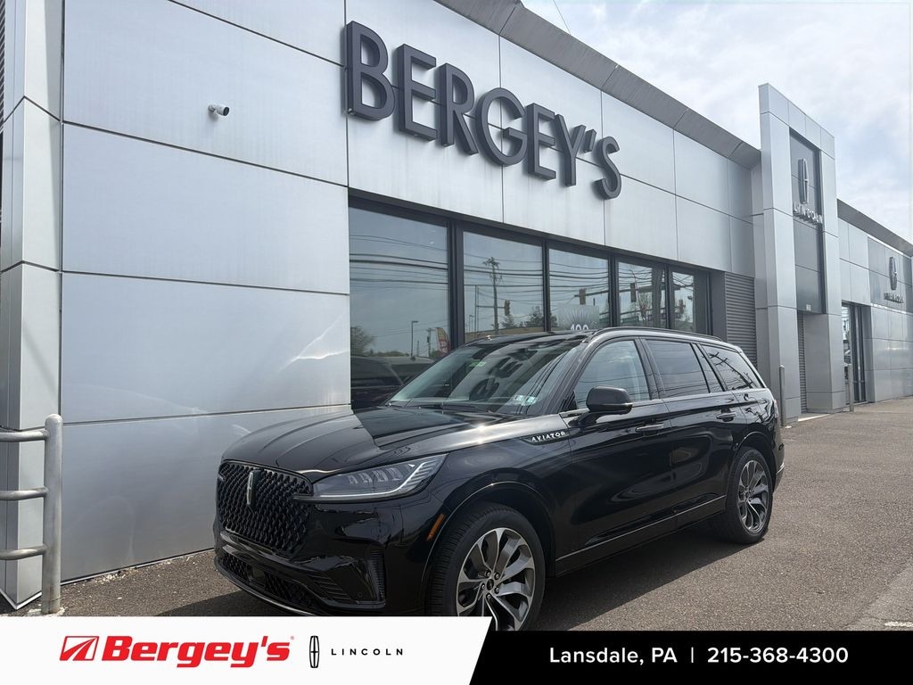 New 2026 Lincoln Aviator 3.0T AWD Premiere III w/ Jet Appearance Pkg SUV