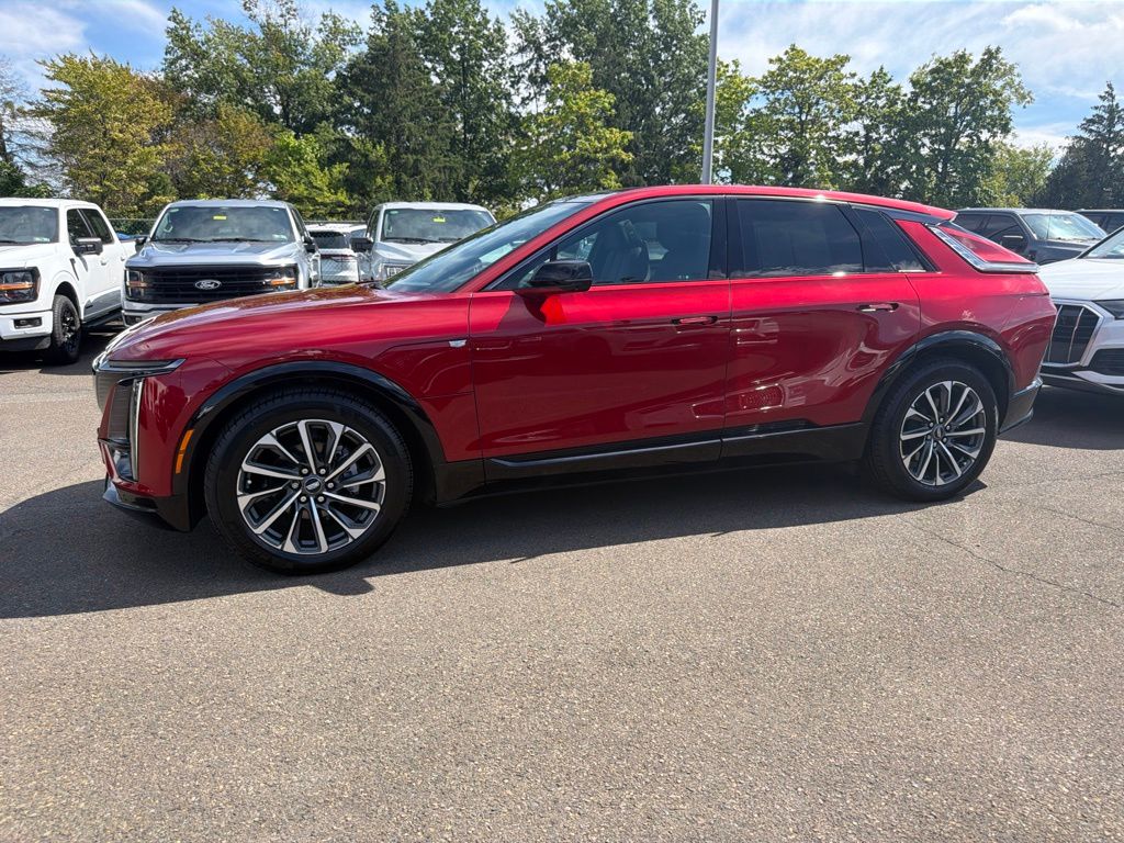 Used 2024 Cadillac LYRIQ Sport 3 with VIN 1GYKPWRL5RZ123672 for sale in Lansdale, PA