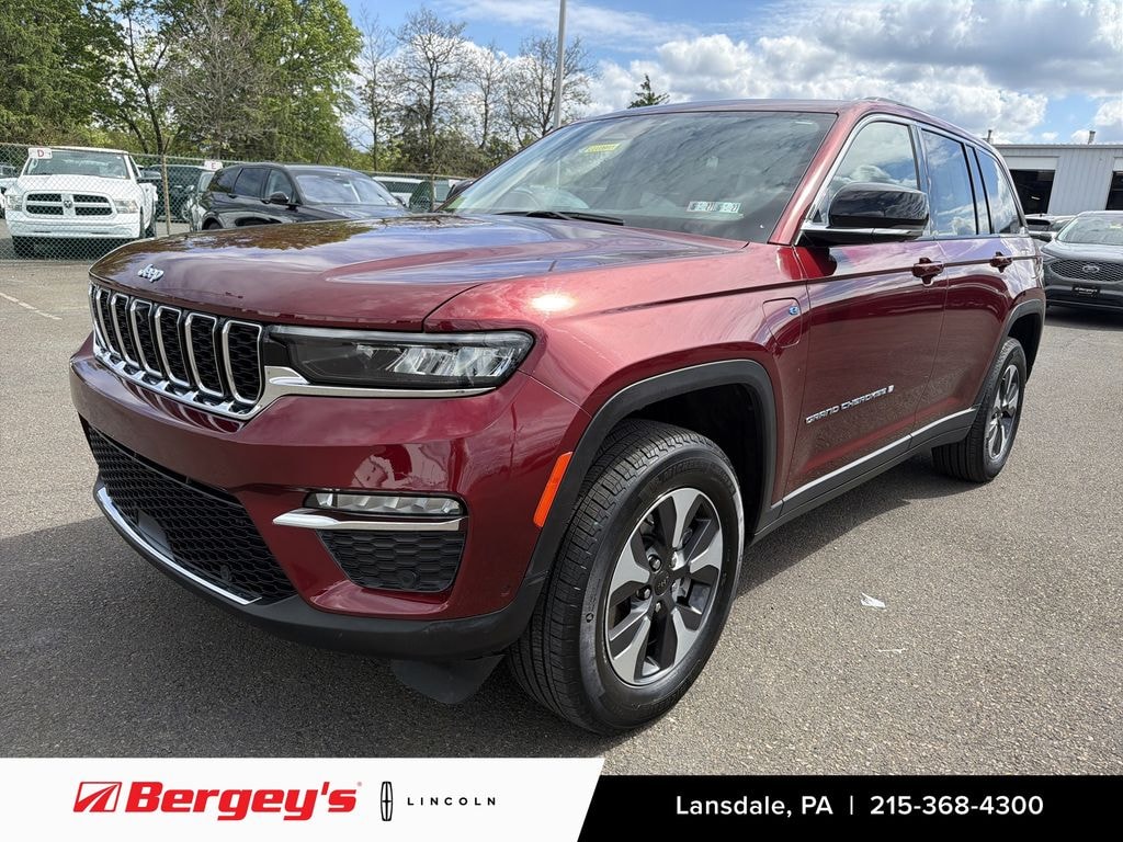 Used 2022 Jeep Grand Cherokee 4xe 2.0L 4WD w/ Luxury Tech Group II SUV