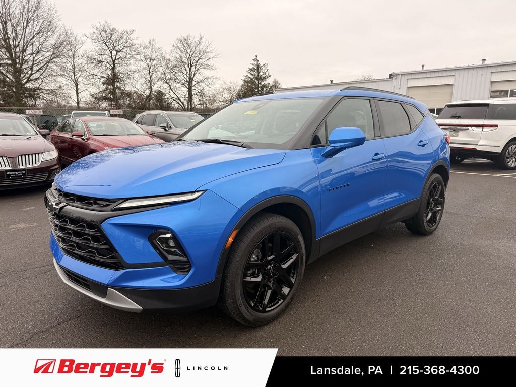 Used 2024 Chevrolet Blazer 2.0T FWD 2LT w/ Driver Confidence & Convenience Pkg SUV