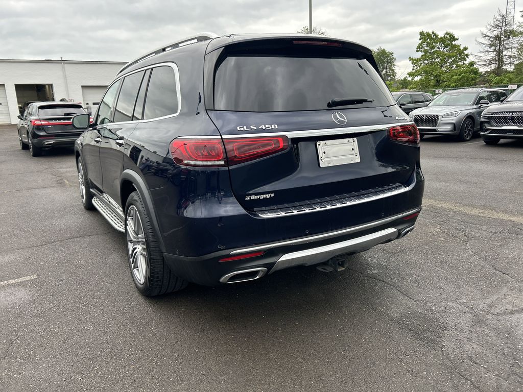 2022 Mercedes Benz GLS 450 4MATIC photo 3