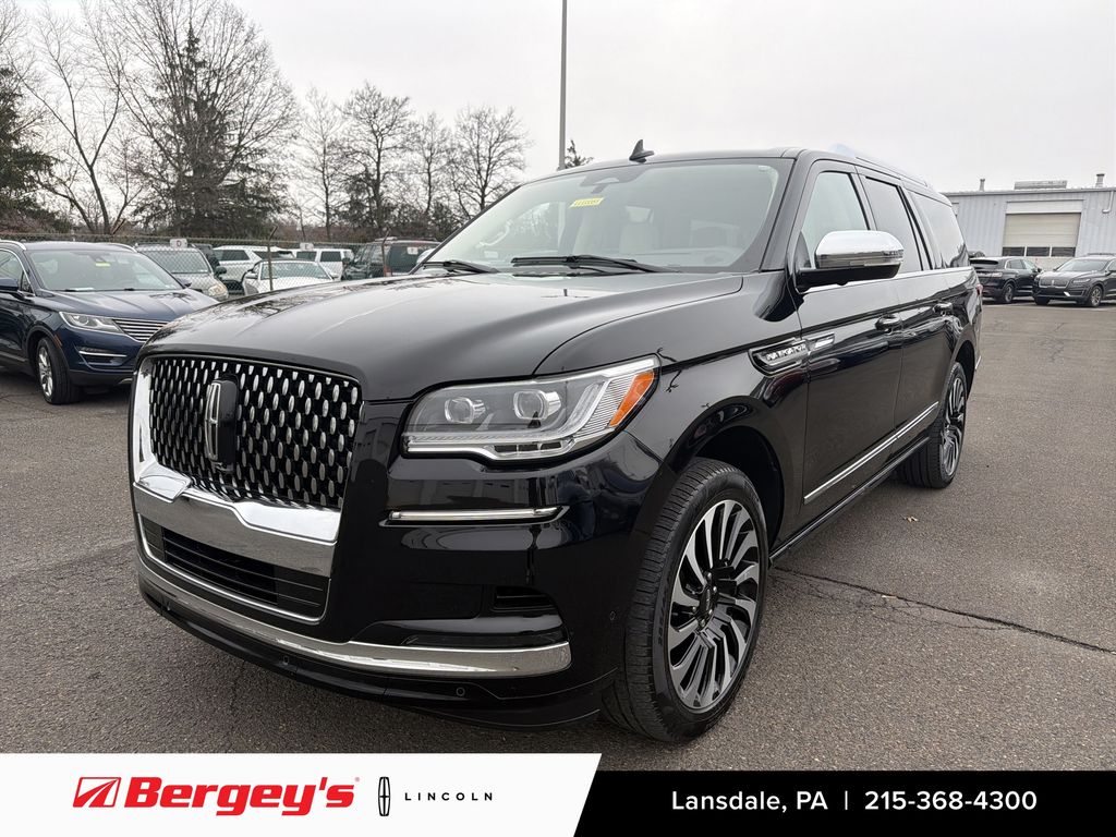 2023 Lincoln Navigator Black Label L's photo