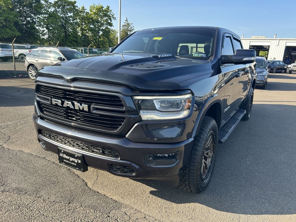 Used 2020 Ram 1500 5.7L 4WD Laramie Crew Cab w/ Dual Pane Panoramic Moonroof Truck Crew Cab