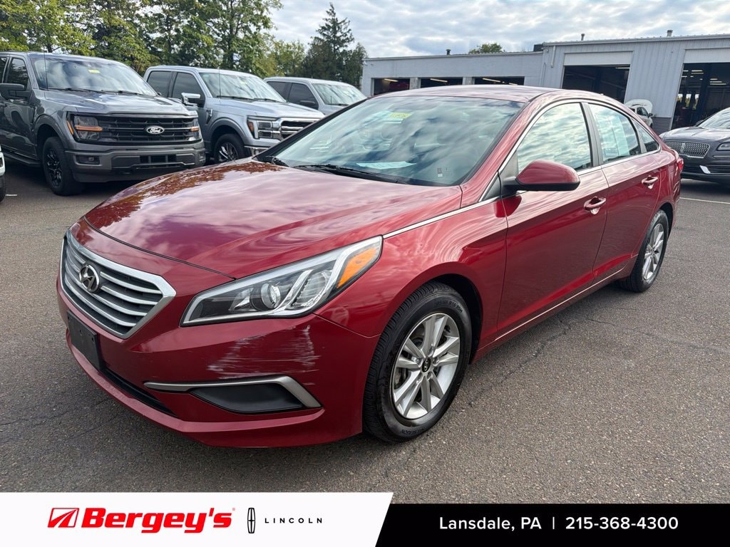 Used 2016 Hyundai Sonata SE with VIN 5NPE24AF3GH376571 for sale in Lansdale, PA